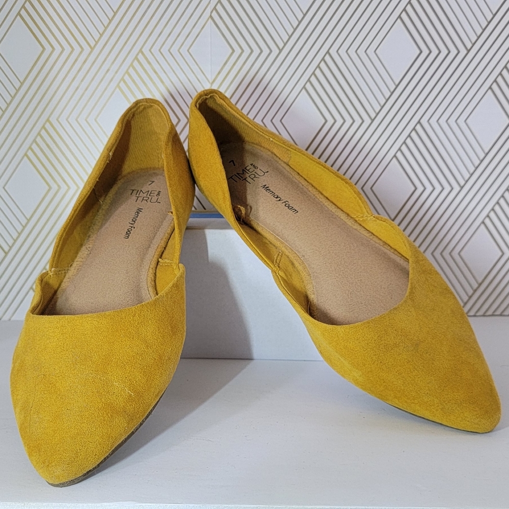 Time and Tru Gold Flats